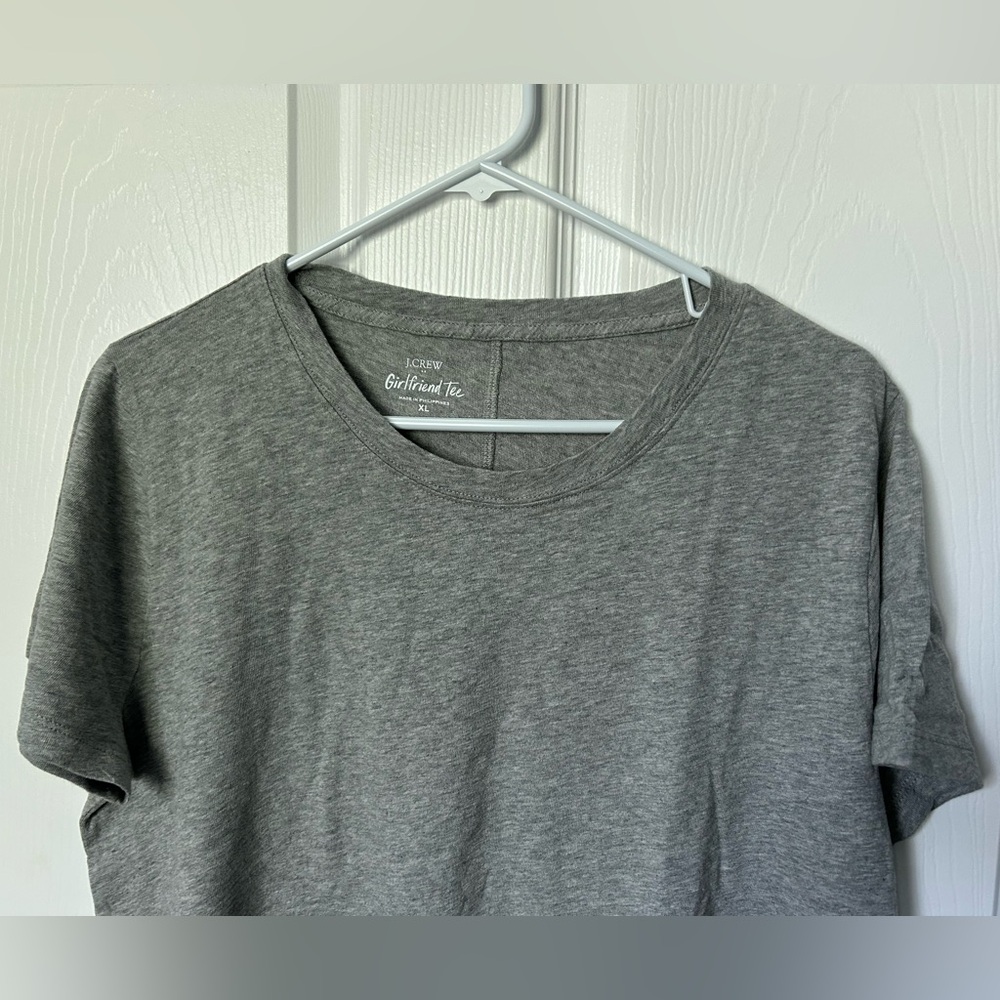J. Crew NWT Grey Girlfriend Short Sleeve Tee Shirt Size XL - Picture 8 of 9